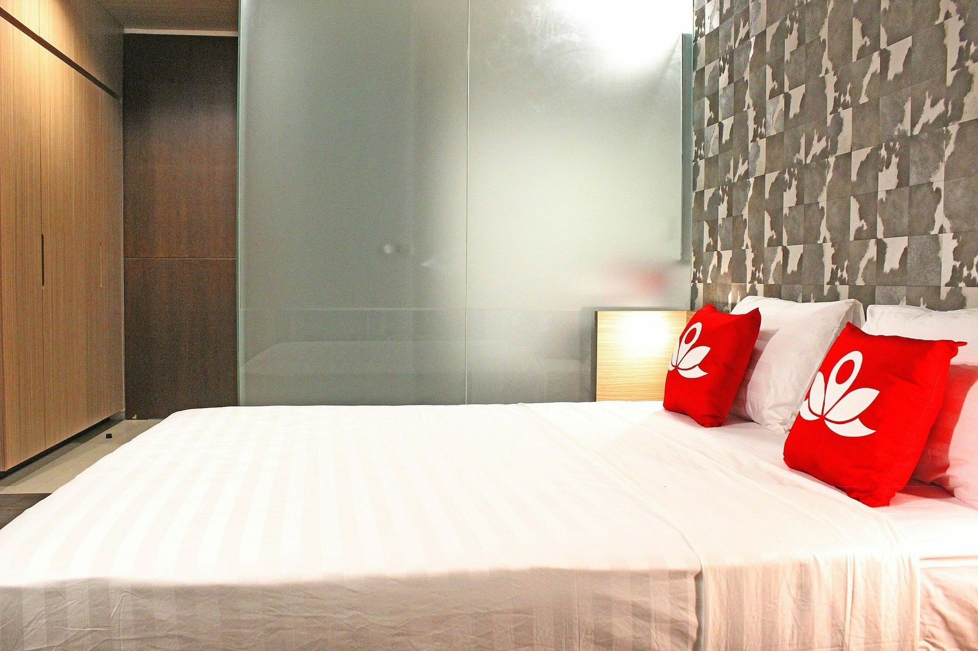 מלון ג'קרטה Zen Premium Sampoerna Strategic Square מראה חיצוני תמונה