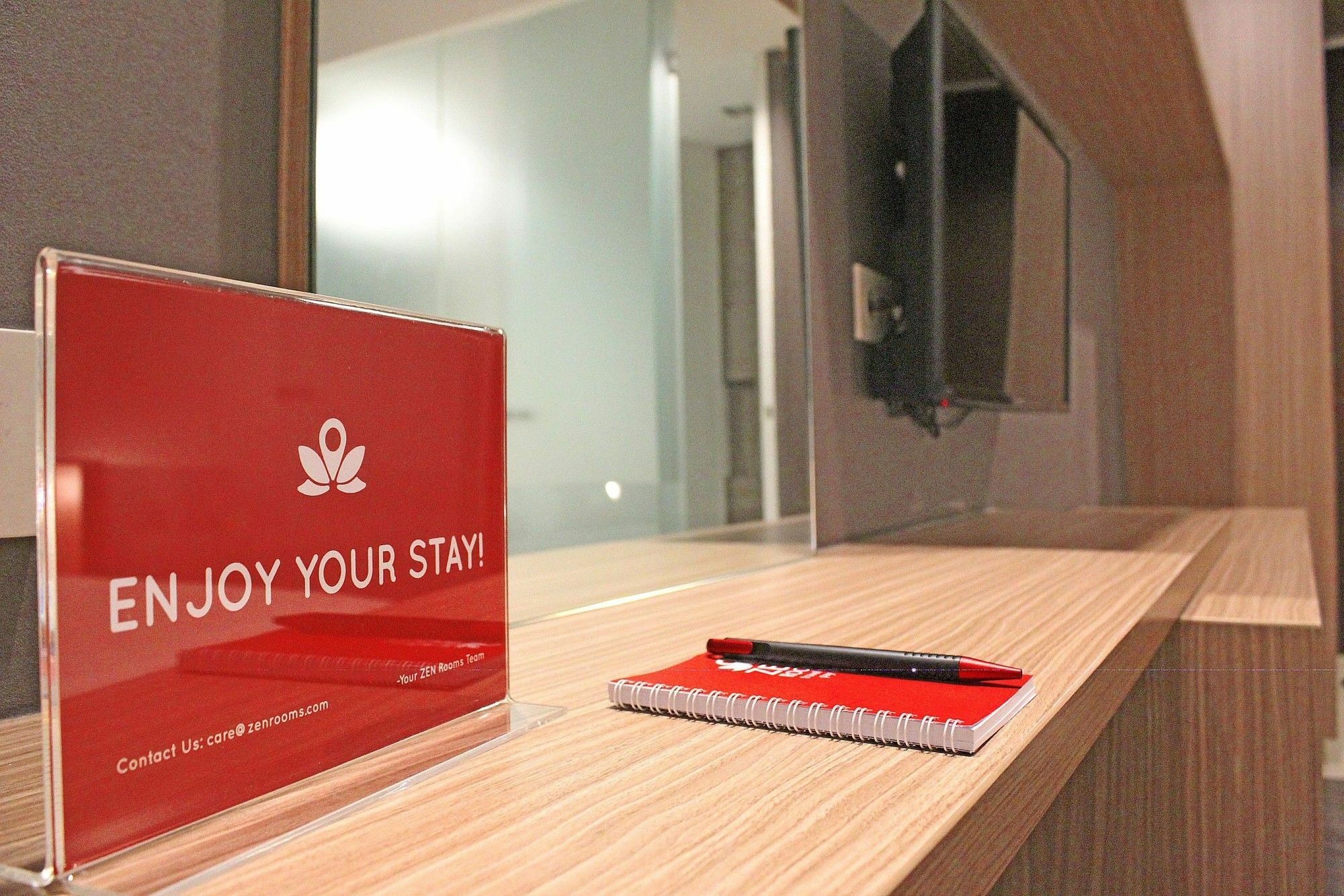 מלון ג'קרטה Zen Premium Sampoerna Strategic Square מראה חיצוני תמונה