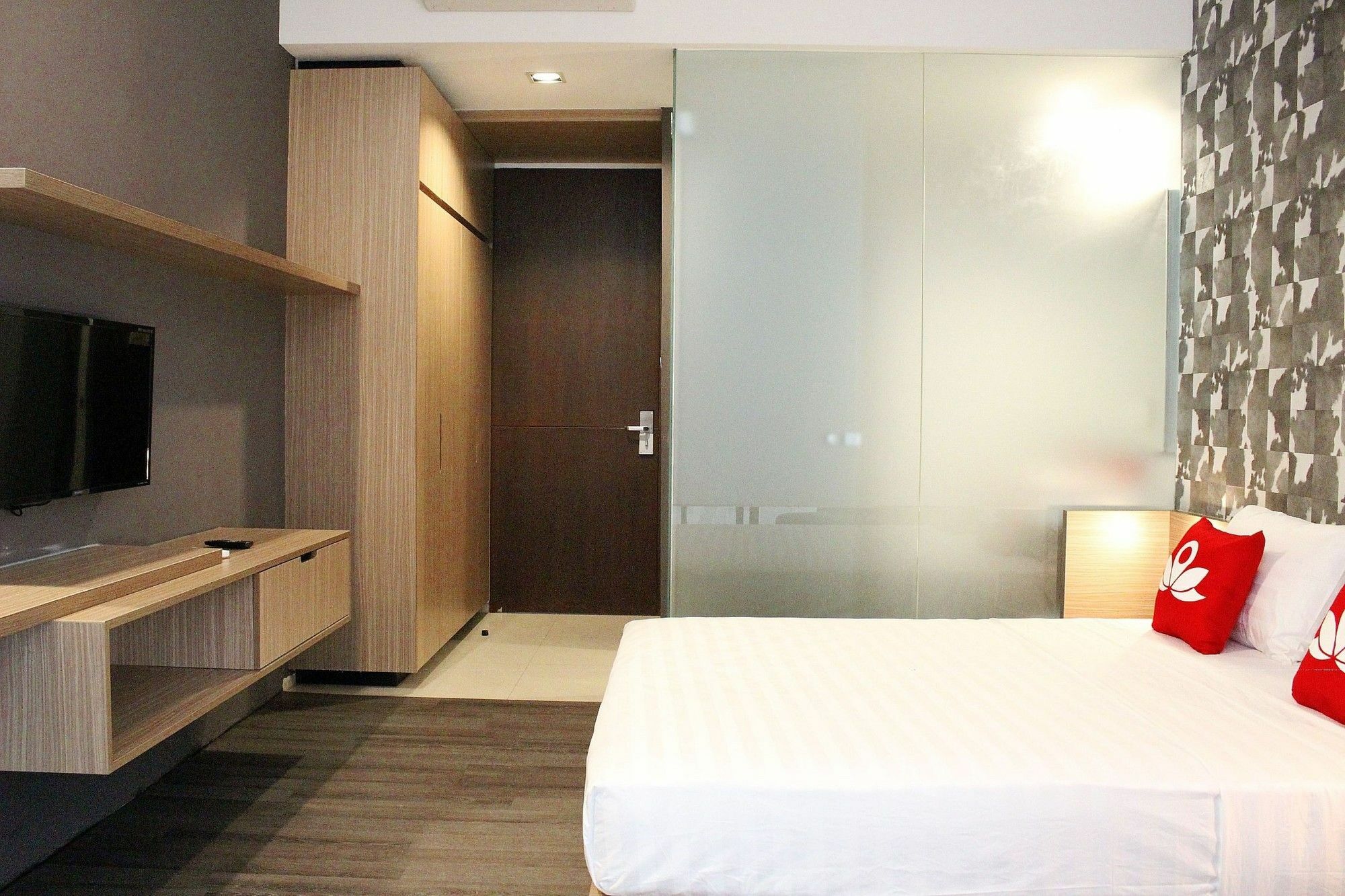 מלון ג'קרטה Zen Premium Sampoerna Strategic Square מראה חיצוני תמונה